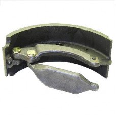 Колодка тормозная A138827 погрузчика Daewoo. Колодка тормозная A138827 погрузчика Daewoo.