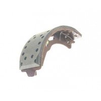 Колодка тормозная 3FD3022510 погрузчика Komatsu. Колодка тормозная 3FD3022510 погрузчика Komatsu.