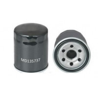 Фильтр масляный MD135737 двигателя Mitsubishi 4G64. Фильтр масляный MD135737 двигателя Mitsubishi 4G64.