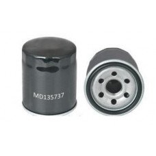 Фильтр масляный MD135737 двигателя Mitsubishi 4G63. Фильтр масляный MD135737 двигателя Mitsubishi 4G63.