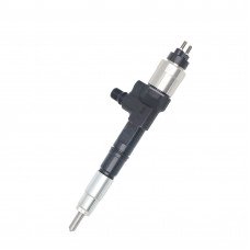Форсунка 1J50053050 двигателя Kubota V3800.
